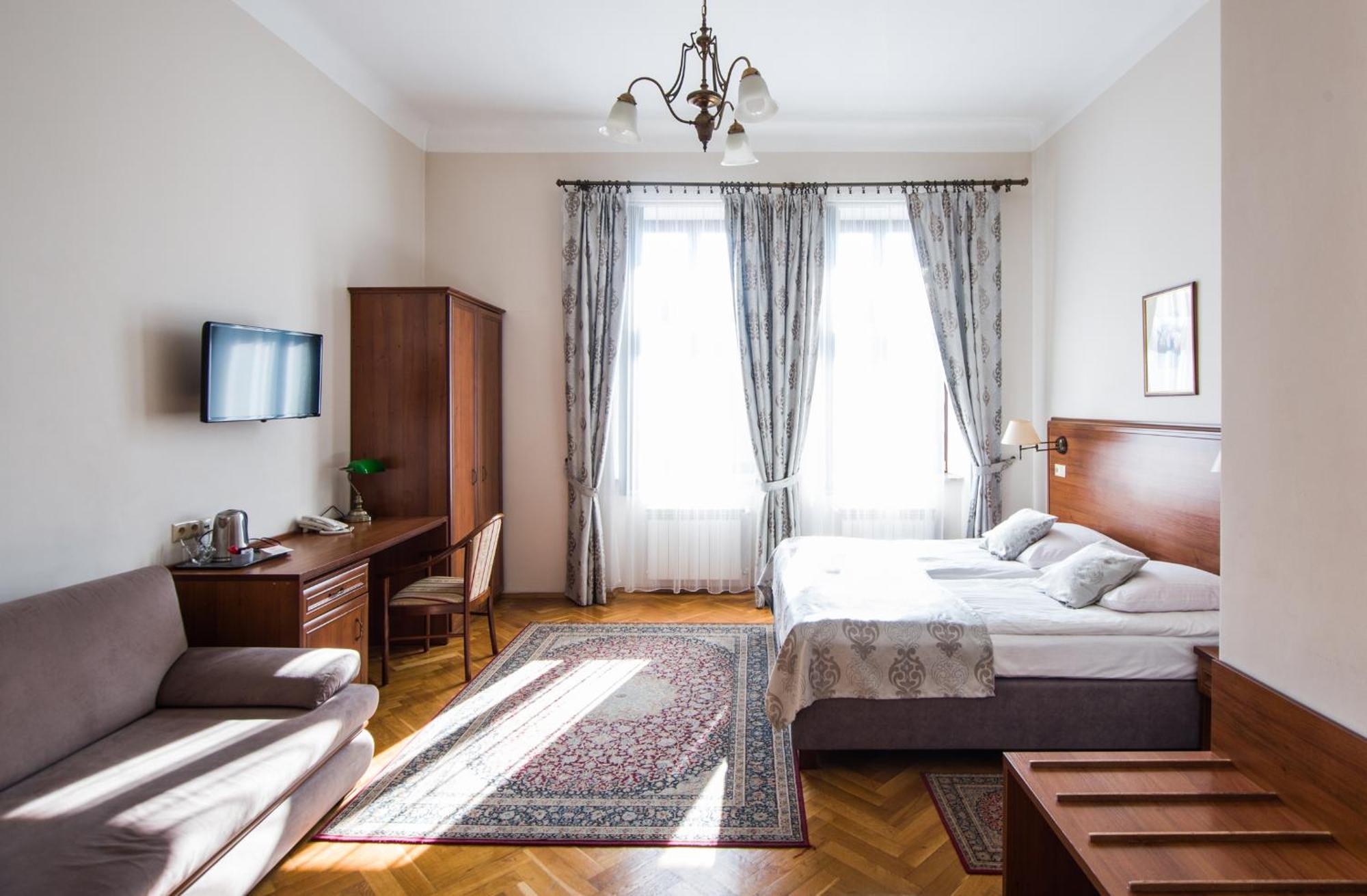 Standard Twin Room,1576691645:JPEG