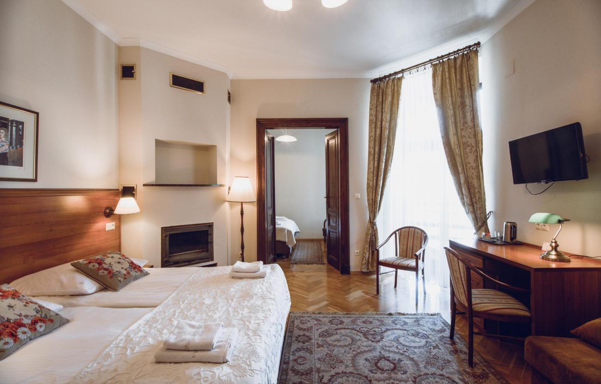 Quadruple Room,1576691612:JPEG